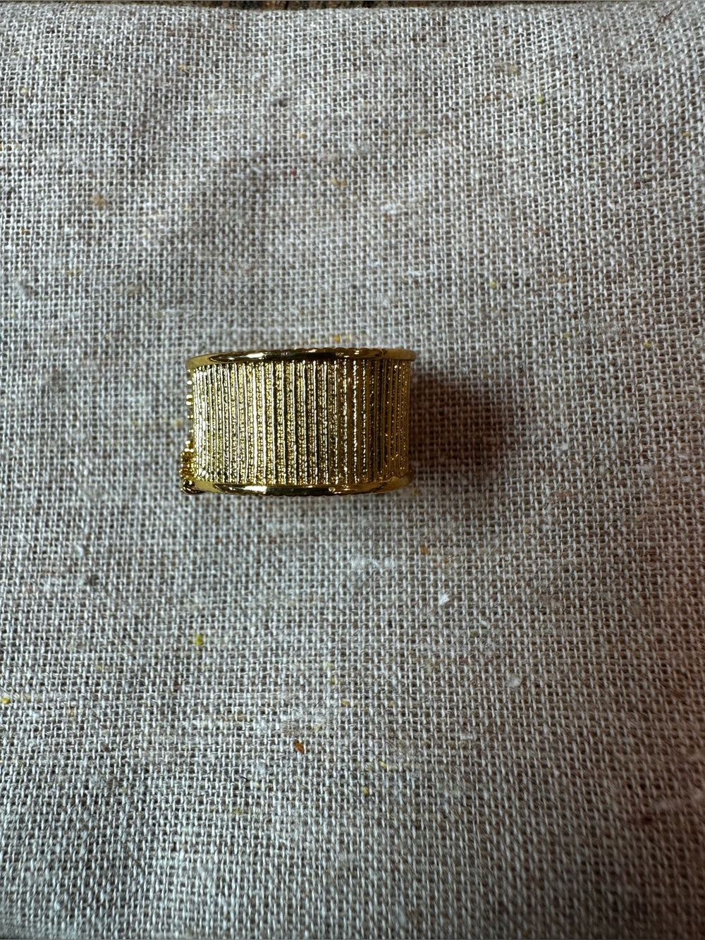 Gold Crystal Wide Band Ring - Elegant Women’s Jewelry - Picture 2 of 5